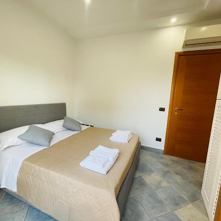 Newhouse Victoria - Sea View Apartment ネットゥーノ エクステリア 写真
