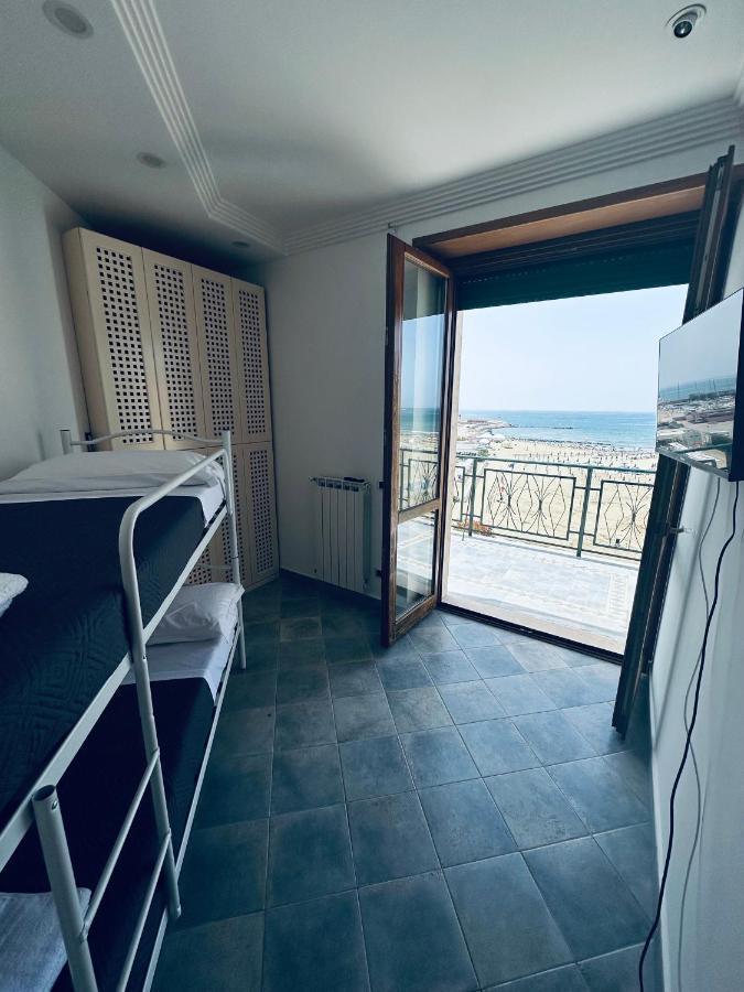 Newhouse Victoria - Sea View Apartment ネットゥーノ エクステリア 写真