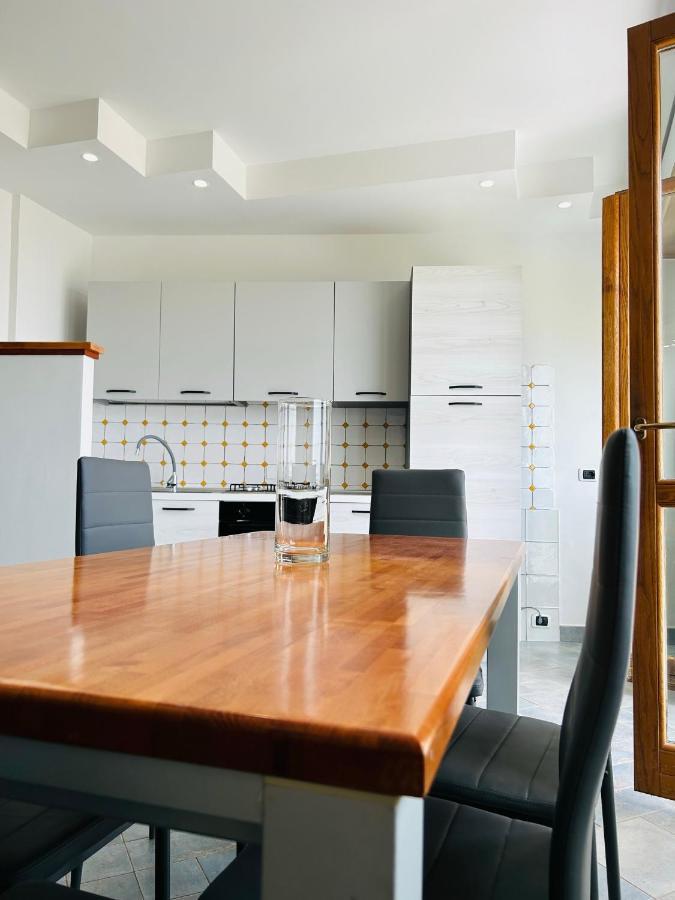 Newhouse Victoria - Sea View Apartment ネットゥーノ エクステリア 写真